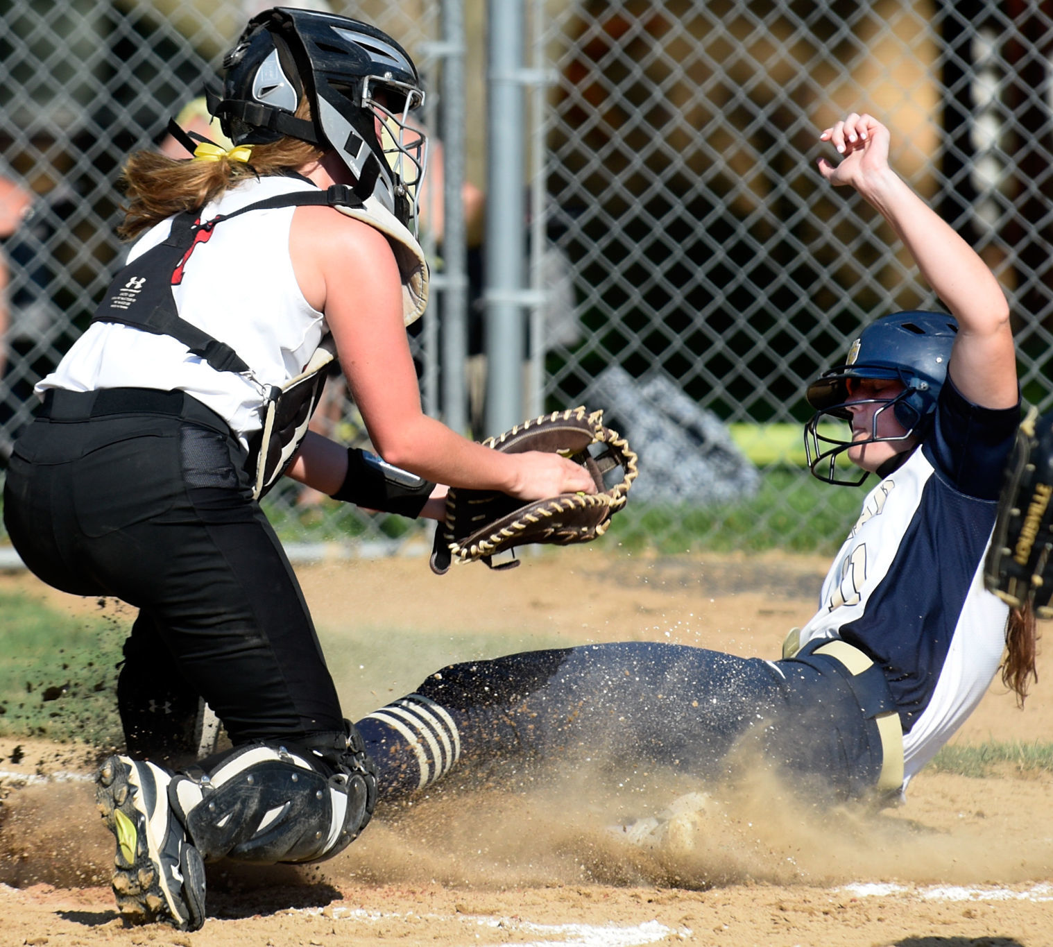 Softball Le Mars at Bishop Heelan